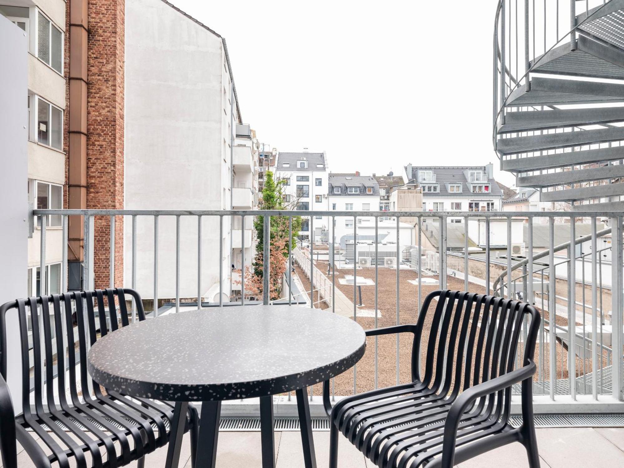 Numa Duesseldorf Leo Aparthotel Buitenkant foto